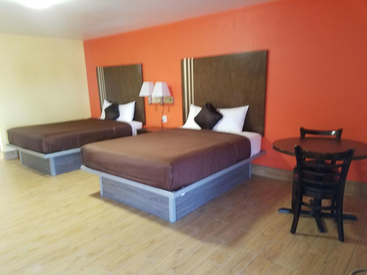 Simple Rewards Inn Розуэлл Экстерьер фото